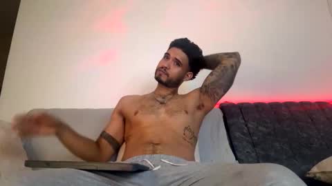 AustinTorres  online show from March 20, 1:32 am