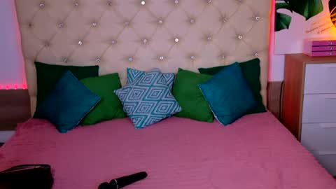Ava online show from July 27, 4:54 am
