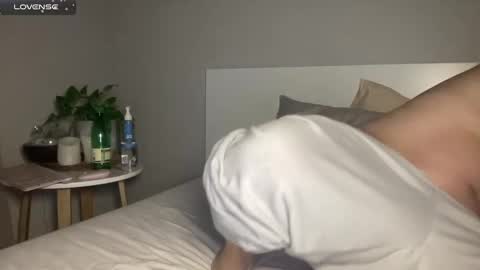 Snapshot of avabradley chatting on January 30, 3:33 am Ava . Support my channel by using my affiliate link to make your account  Thanks  online show from January 30, 3:33 am