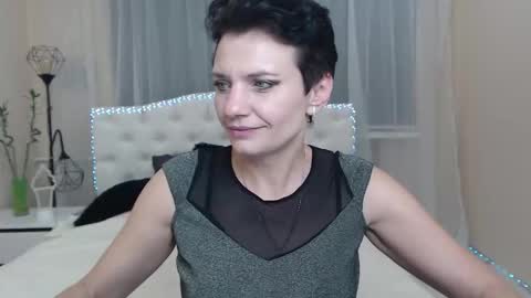 avasaturnian online show from November 7, 1:24 pm