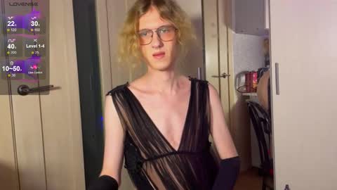 Alex online show from March 9, 2:05 am