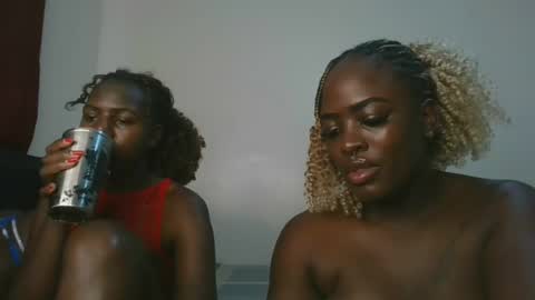 avian_babe1 online show from July 16, 10:40 am