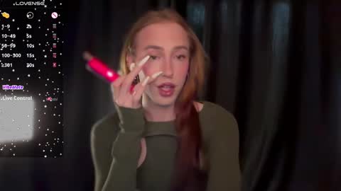 avril_pearly_ online show from April 15, 11:02 am