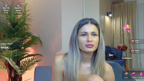 AVRILL CYRUX online show from October 6, 7:04 am