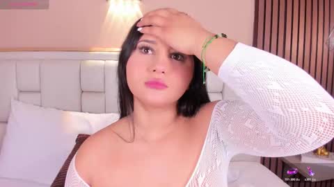 Avy  online show from March 29, 11:56 am