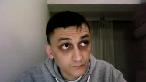 awesenheit online show from February 2, 1:07 pm