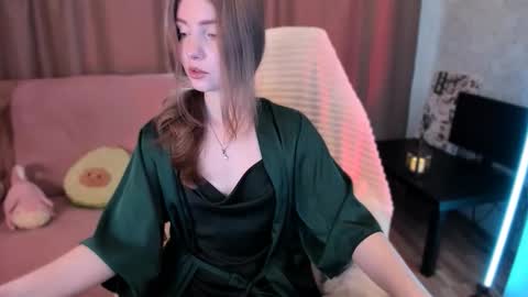 Alia  online show from October 22, 7:22 am