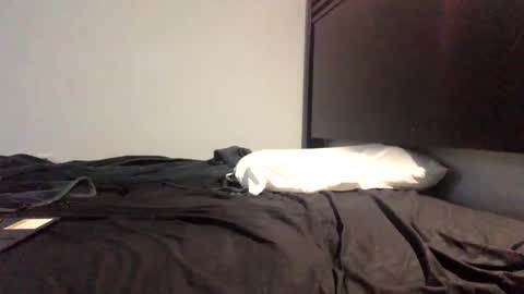 Edward Skellington online show from December 5, 4:17 pm