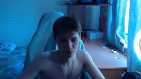 axel_0ne online show from March 19, 6:30 am