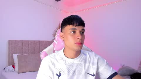 AXEL online show from July 29, 9:31 am
