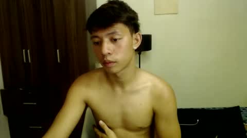 AXEL HARDCOCKX online show from June 24, 2:57 pm