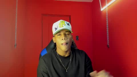 AXEL SILVA online show from February 10, 1:03 pm