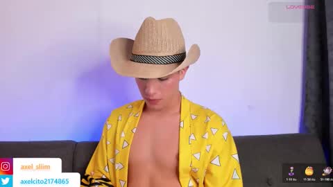 axel slim online show from October 30, 3:51 am