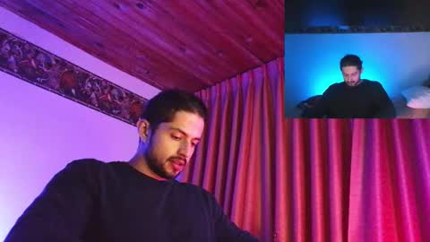 Snapshot of axelcr0ss chatting on September 16, 1:07 am axelcr0ss online show from September 16, 1:07 am