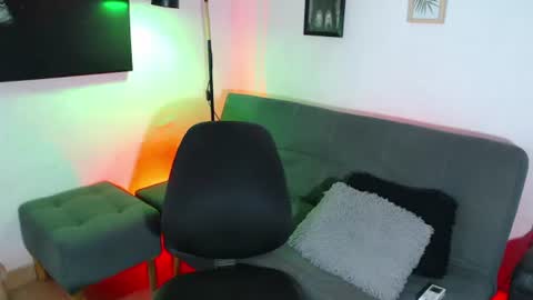 axell online show from July 5, 2:47 am