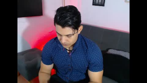 axell online show from August 2, 12:45 am