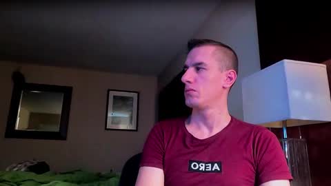 Axl online show from February 25, 8:47 am