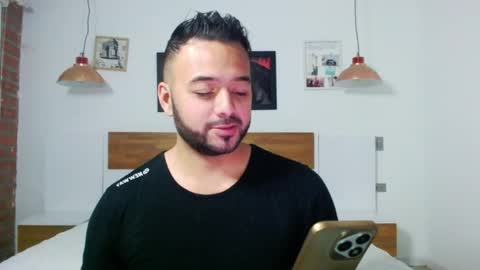 Cris Foster online show from September 9, 8:47 am