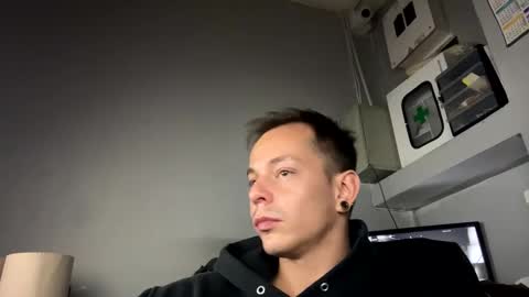 Call me ax Independent model  online show from October 5, 9:18 am