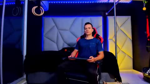 Ayden Miller online show from February 8, 2:09 pm