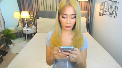 Ayesha online show from April 7, 5:31 am