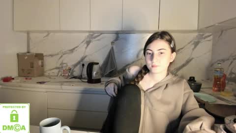 Ayesha online show from January 9, 4:56 pm