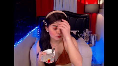 ayeshalove online show from October 21, 9:18 pm