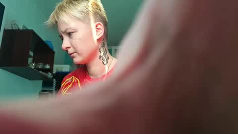 ayeshasahsman online show from December 1, 9:07 am