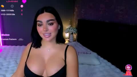  Ayla Demir  online show from November 10, 10:56 pm