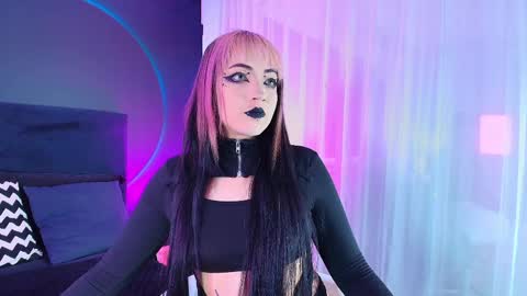 Aylen online show from April 8, 7:39 pm