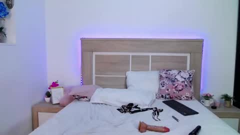 Aylin Ross online show from January 15, 10:18 pm