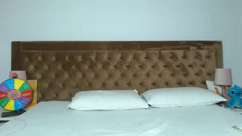 Aylin online show from April 1, 9:43 am