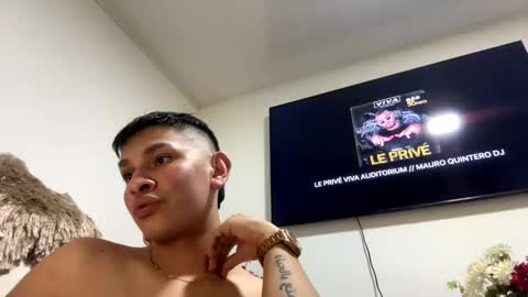 aysel1290 online show from January 28, 5:54 am