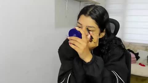 aysha_winxx online show from October 25, 12:04 pm