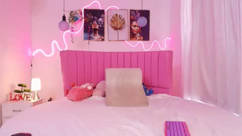 PRINCESS AZUL. online show from January 14, 8:50 pm