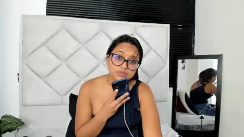 azul_moon online show from July 19, 4:26 am