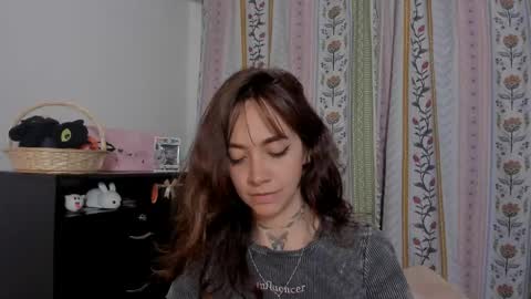 azumi saan online show from May 13, 2:54 am