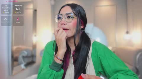 Azura online show from February 2, 7:32 pm