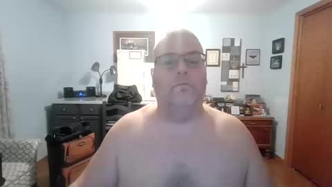 Snapshot of b1gh0rnyguy chatting on October 16, 11:54 am Cory online show from October 16, 11:54 am