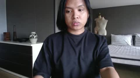 marie online show from March 4, 8:00 am