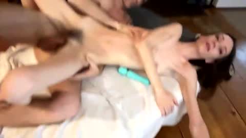 Fern Browning online show from December 20, 2:05 pm