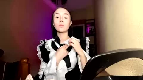Adeline online show from May 7, 5:52 pm