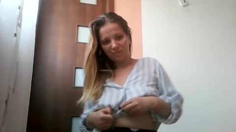 Baby Blonde online show from October 30, 11:44 am