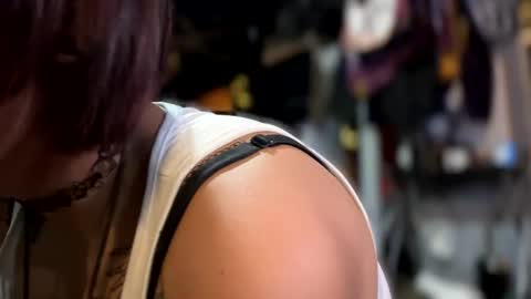 Snapshot of baby_buddha chatting on February 7, 8:33 am baby buddha online show from February 7, 8:33 am