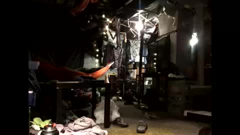 Snapshot of baby_buddha chatting on February 2, 12:40 am baby buddha online show from February 2, 12:40 am