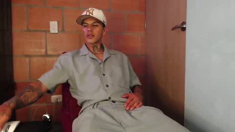 OF GxoXabs online show from February 15, 6:17 pm