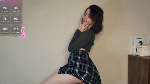 Emily online show from July 18, 7:43 am