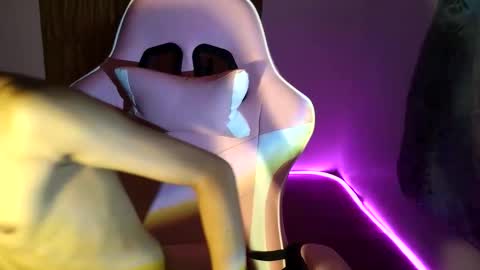 baby_kel online show from February 21, 7:11 am