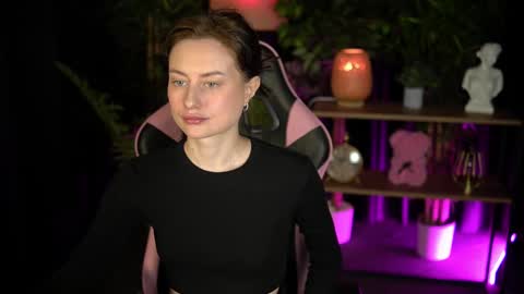 Hanna online show from February 15, 5:11 pm