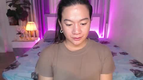   AMANDA  online show from May 17, 7:39 am
